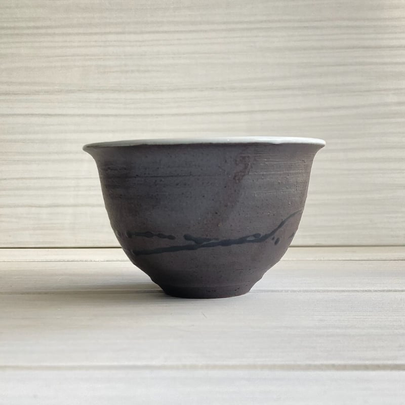 小どんぶり（黒線） | 萩焼 窯元 緑栄窯 Ryokuei-オンライン
