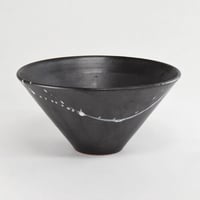 黒釉筆滴鉢