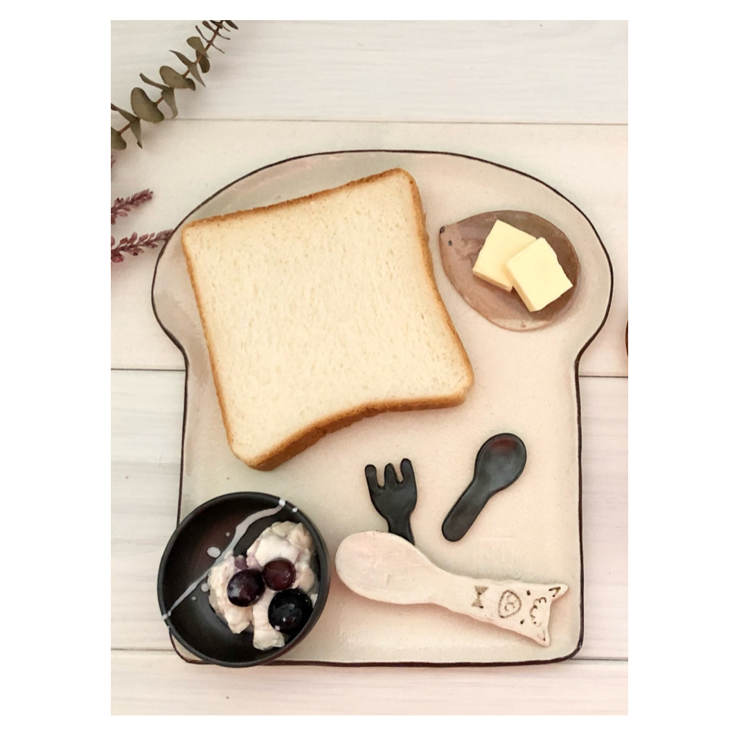 食パン型 陶器プレート 4枚セット　お皿　プレート fit=scale-down,w=1200