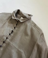 〈CHEVAL plus〉リネンチュニックシャツ