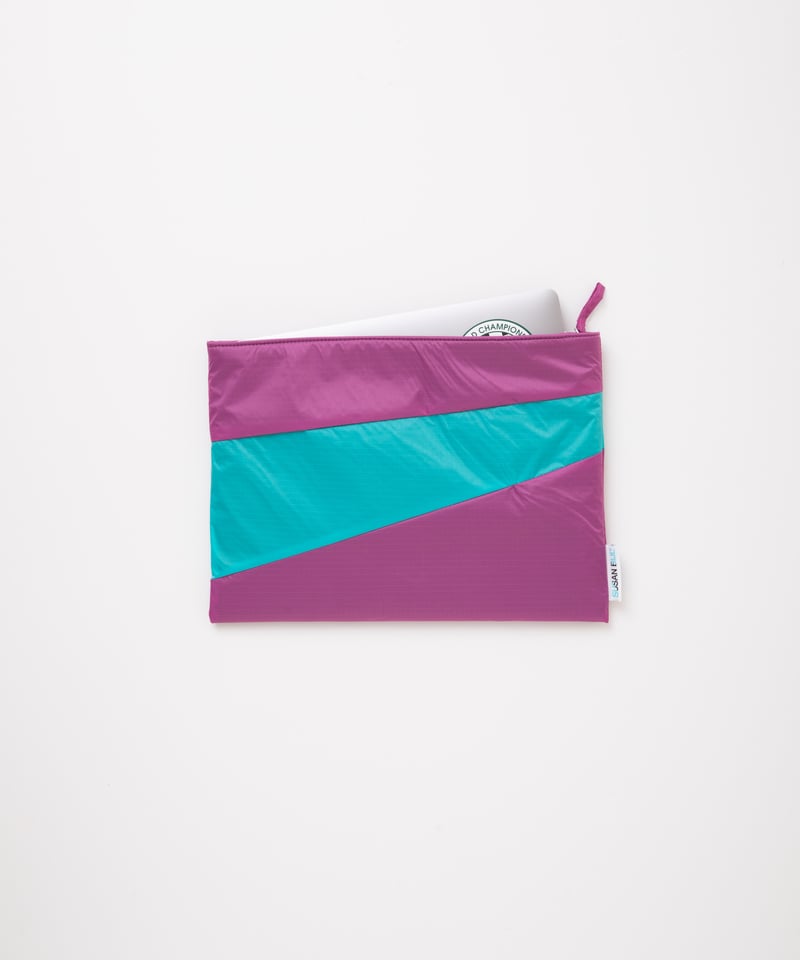 ノートPCケース SUSAN BIJL / The New Protectable 13inch SUSAN BIJL/The New Protectable 13-inch | awesom