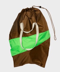 SUSANBIJL/The New Trash Bag/Hazel & Greenscreen