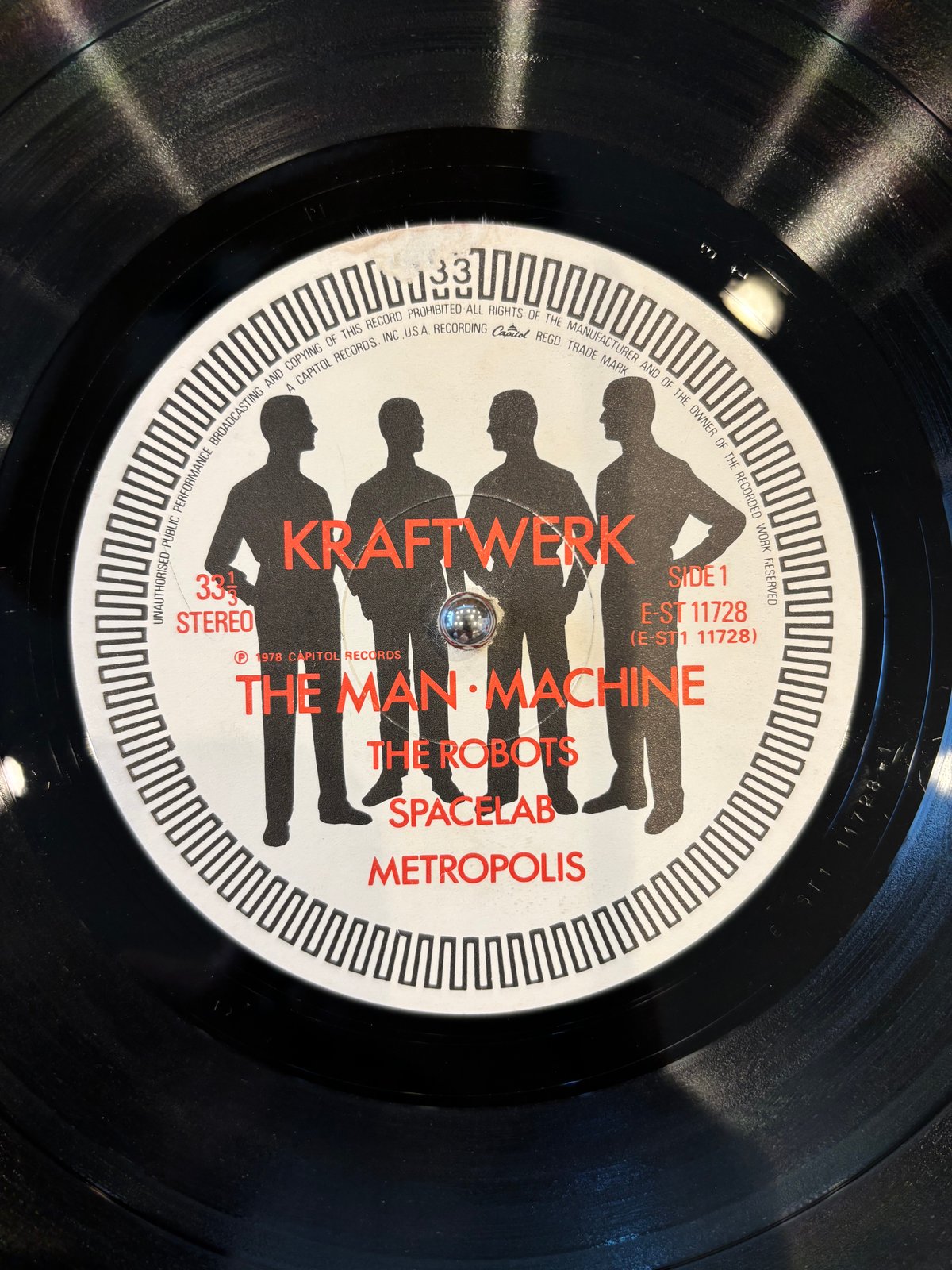 KRAFTWERK/The Man ・Machine | awesome_today