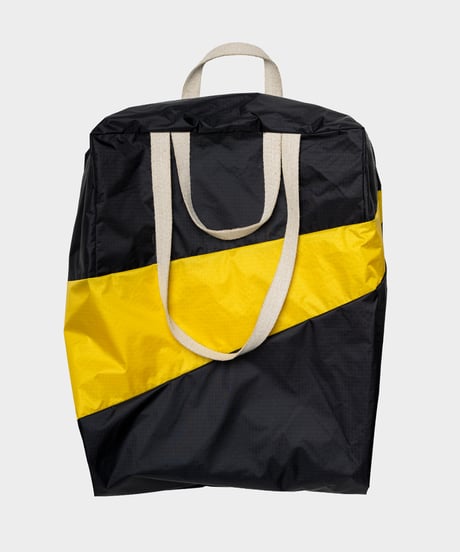 The New Starh Bag / Untitled,2026 / Black& Sunflowes / LARGE