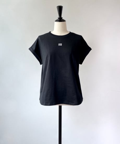 anana　new new チビフロッキーロゴTee（ブラック×オフ）