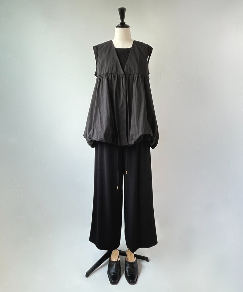 ANDREA＆CO. AUBREY 　ベスト　ブラック　新品タグ付き AUBREY】異素材MIXテックベスト – ANDREA&Co.