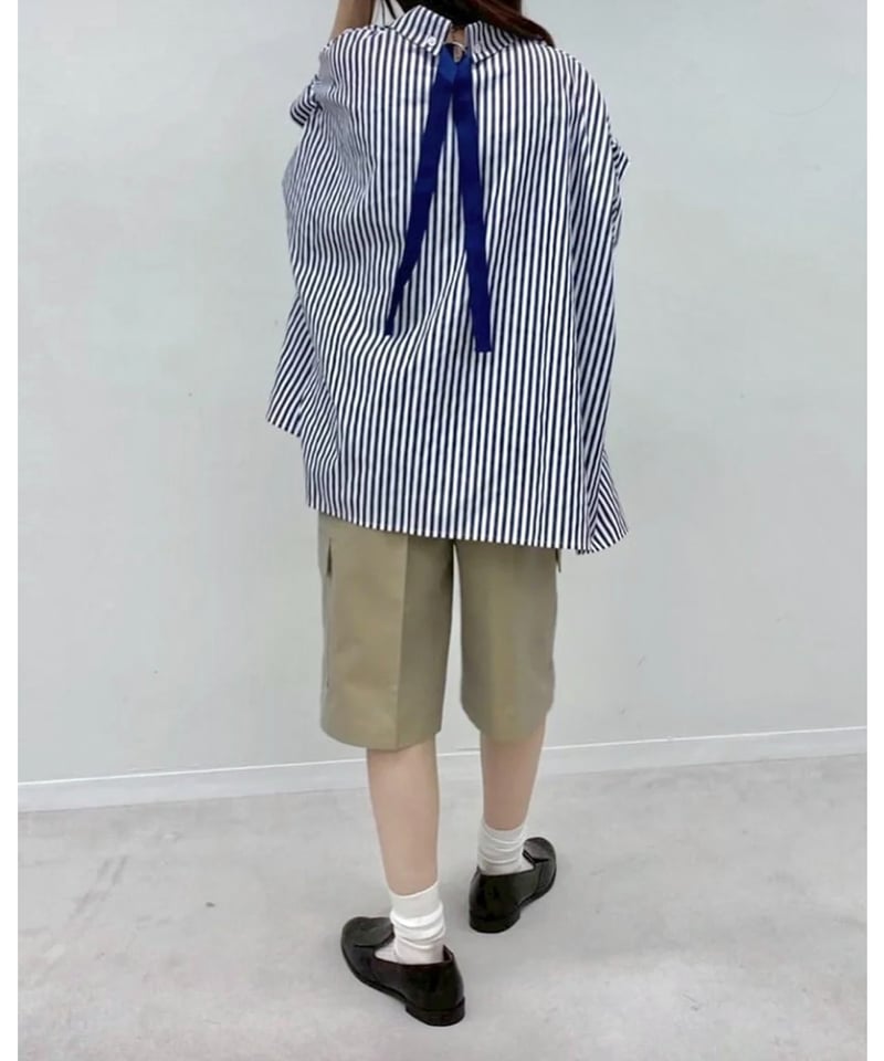 HERENCIA バックリボン ボックスフレンチスリーブシャツ（ネイビー