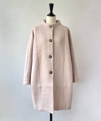 mao made　圧縮ウール デザインラグラン モックネックコート（オフベージュ）