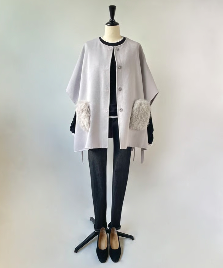 Flat 2WAYファーポケット ウールライク ケープコート（ライト