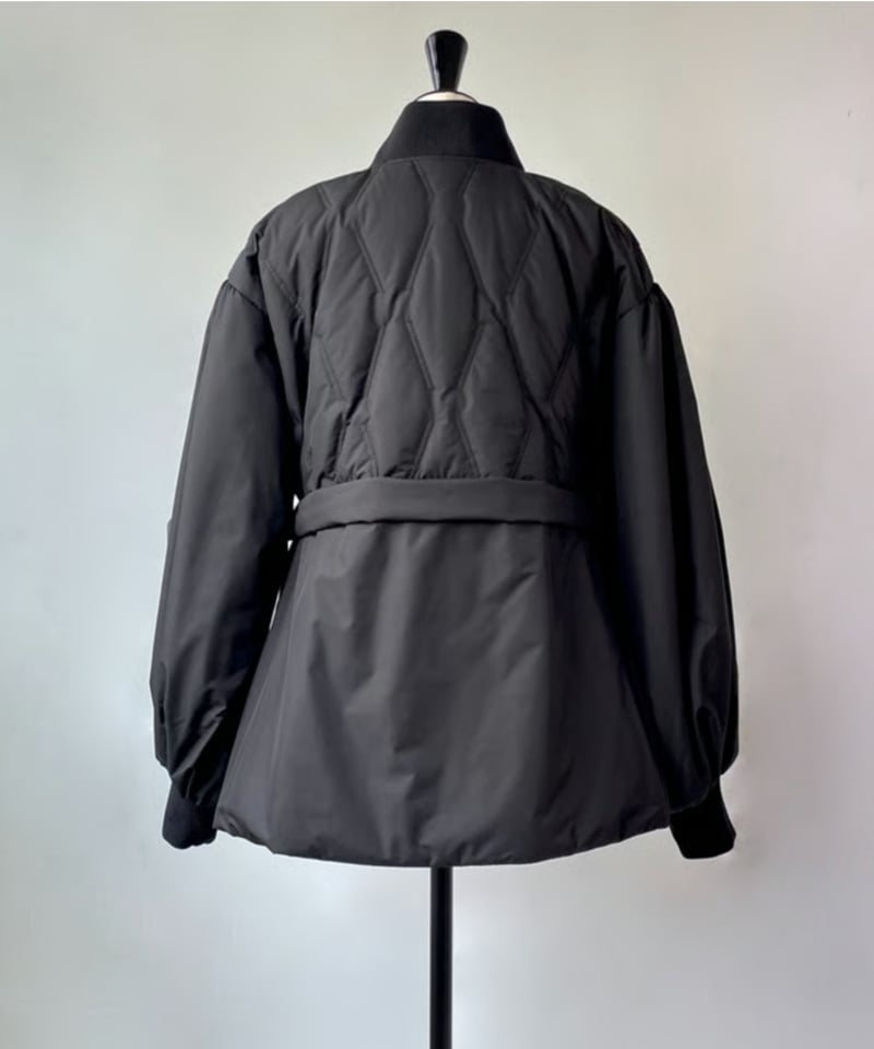 HERENCIA 中綿キルティング 袖ボリューム ショートコート（ブラック