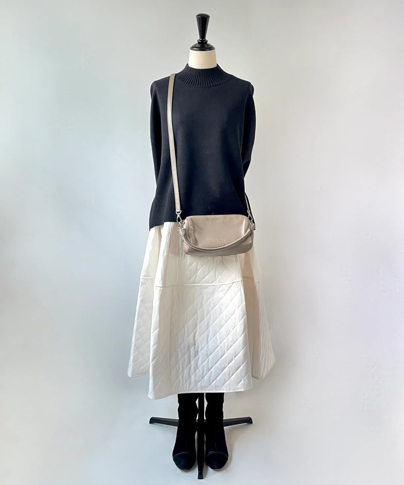 chataro エストネーション キルティングフレアスカート ホワイト キルティングスカート: ボトムス｜ハニーズ公式通販