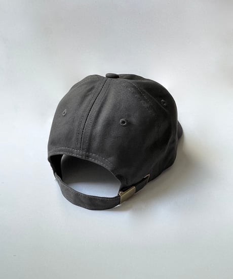 anana　刺繍ロゴ CAP（チャコールグレー×白刺繍）[再販］