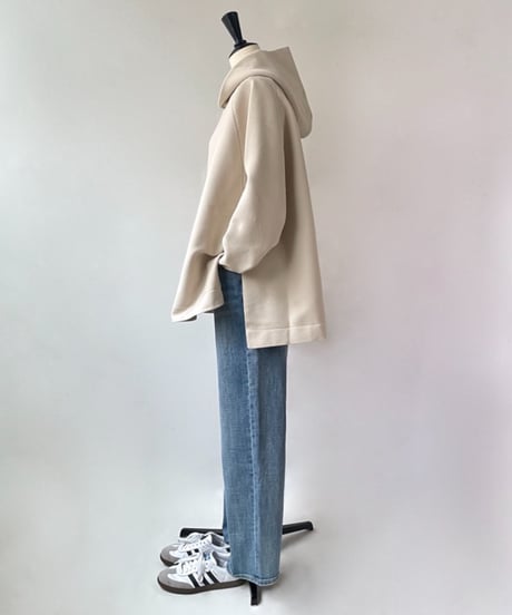 mao made　ストレッチニット フーディー BIGプルオーバー（オフベージュ）