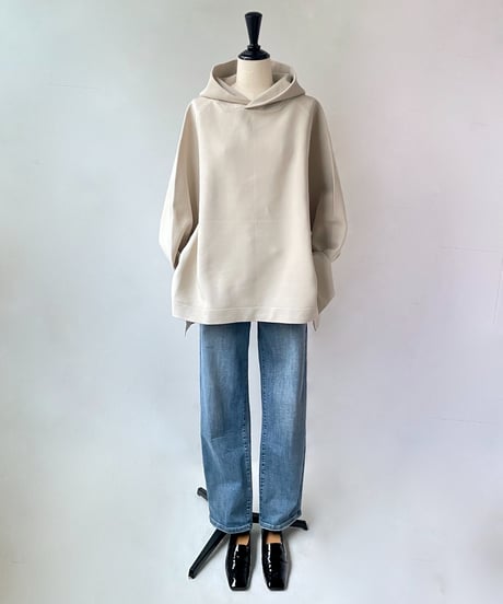 mao made　ストレッチニット フーディー BIGプルオーバー（オフベージュ）