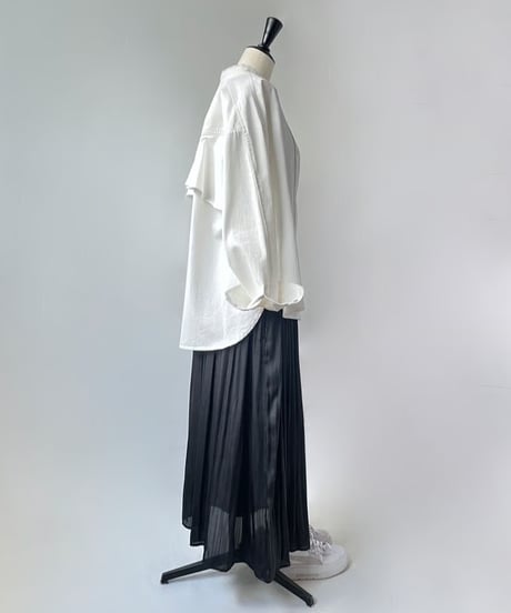 Neo Anemos　サテンプリーツ ショルダータック ワンピース（ブラック）