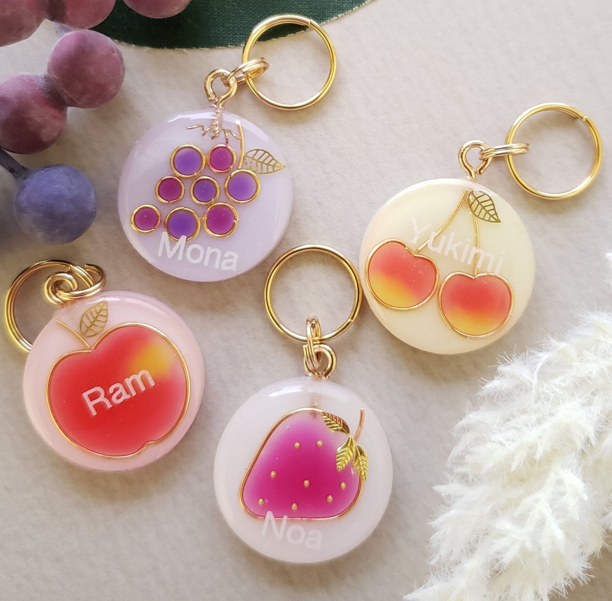 【ももオーダーページ】ネームキーホルダー acrylic-detail.jpg