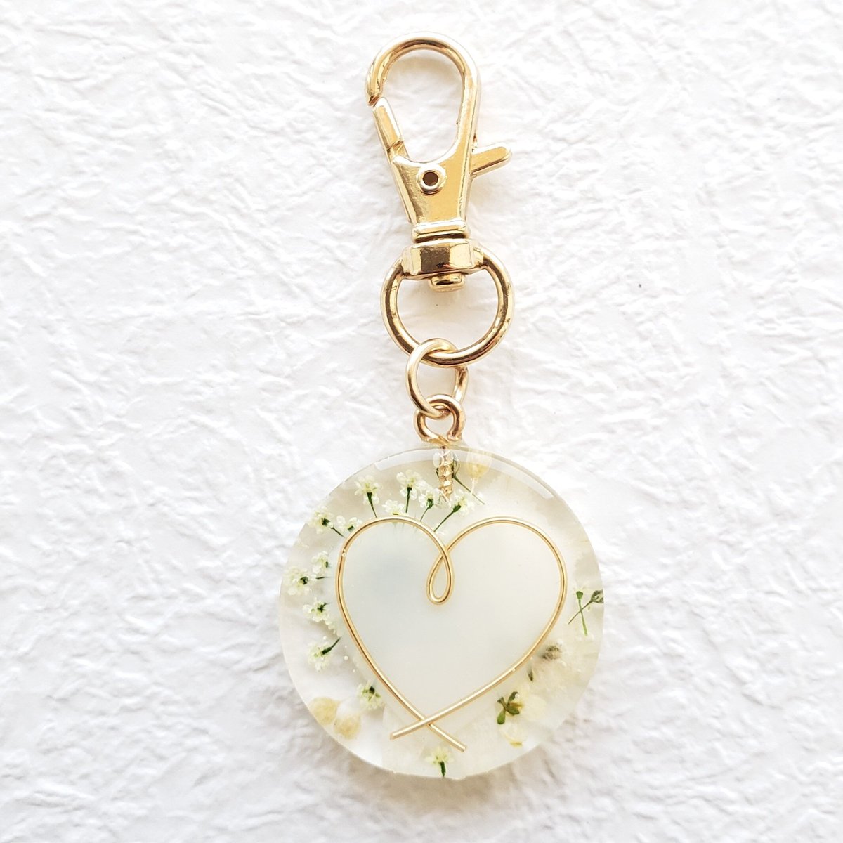 くらげ様LOUISVUITTON ゴールド ハート型 花型 キーホルダー くらげ様LOUISVUITTON ゴールド ハート型 花型 キーホルダー