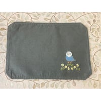 【K-10】手刺繍インコ　カフェミニマット