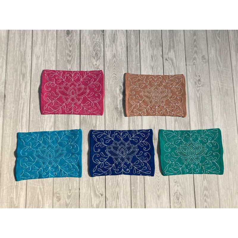 K-27①】手刺繍ポケットティッシュカバー | Rangeen Dhaaga 北澤商店