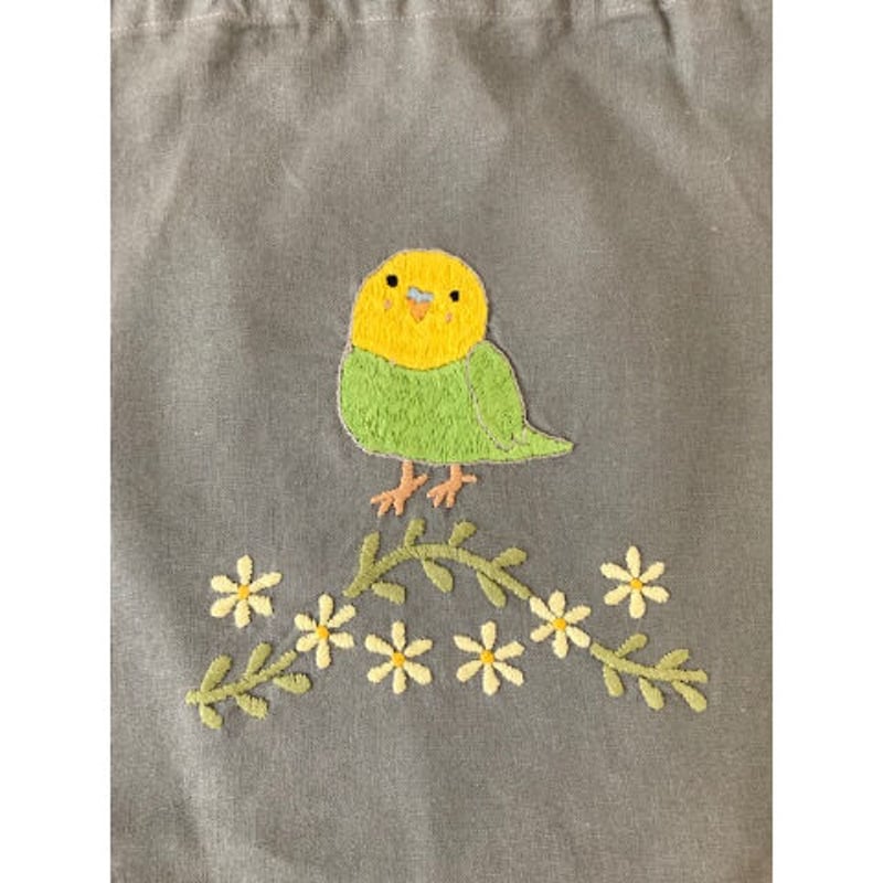 Omekashi ミニ巾着BAG 刺繍　新品未使用 K-8】手刺繍インコ ミニ巾着 | Rangeen Dhaaga 北澤商店