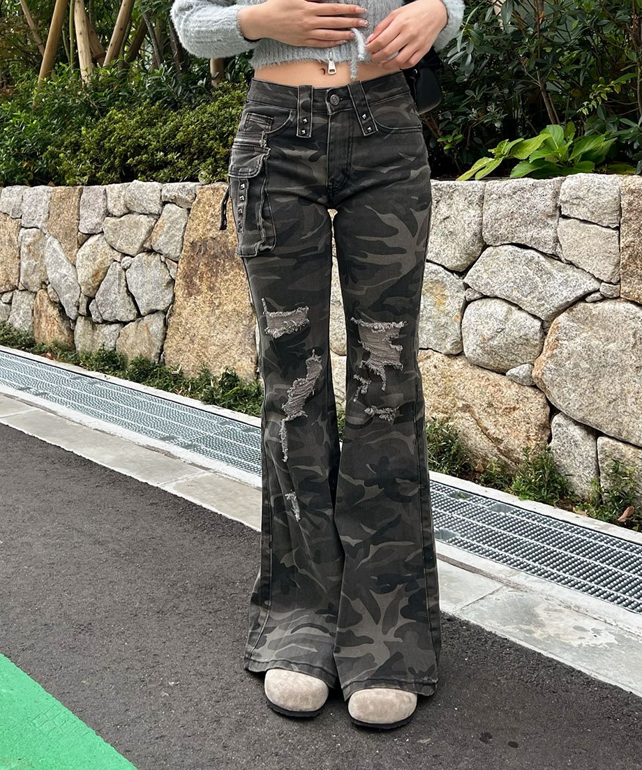 迷彩フレアパンツ | 韓国ファッション 高速ターミナル