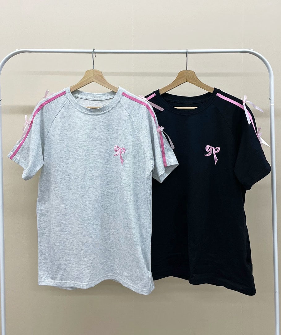 Riko / コミケ C105 オーバーサイズ Tシャツ Riko / コミケ C105 オーバーサイズ Tシャツ