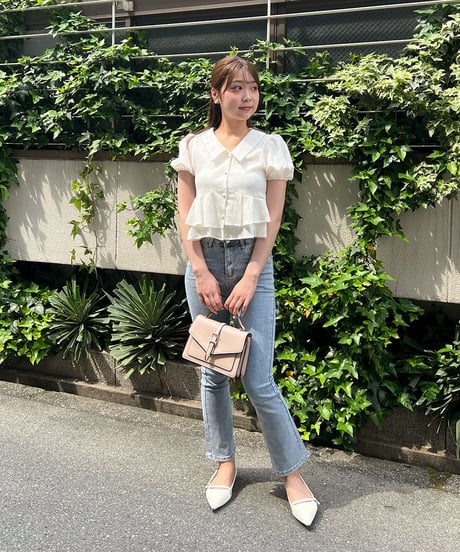 パフスリーブブラウス