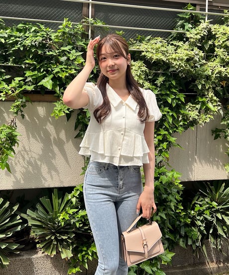 パフスリーブブラウス