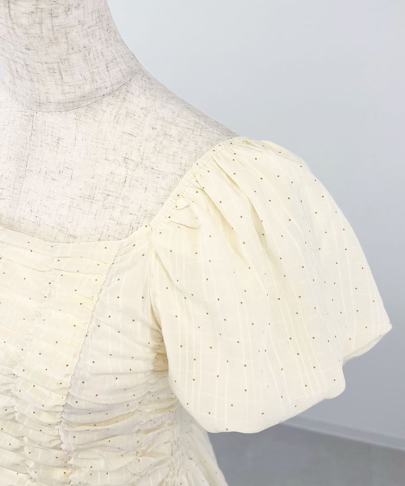 Column パフスリーブブラウス Newans(ハッシュニュアンス)のシアーパフスリーブブラウス通販