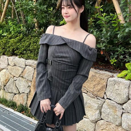 オフショルダートップス | STORES