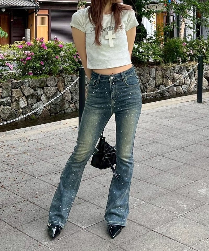 ビジューフレアデニムパンツ | 韓国ファッション 高速ターミナル