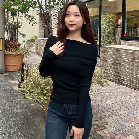 オフショルダートップス | STORES