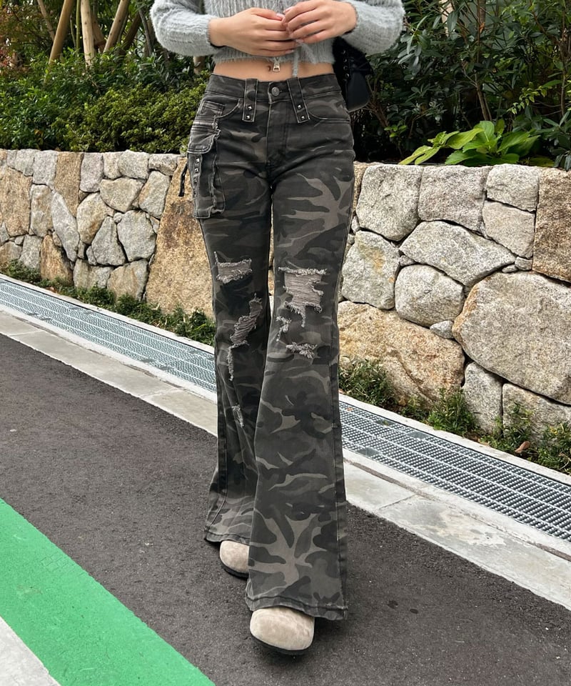 迷彩フレアパンツ | 韓国ファッション 高速ターミナル