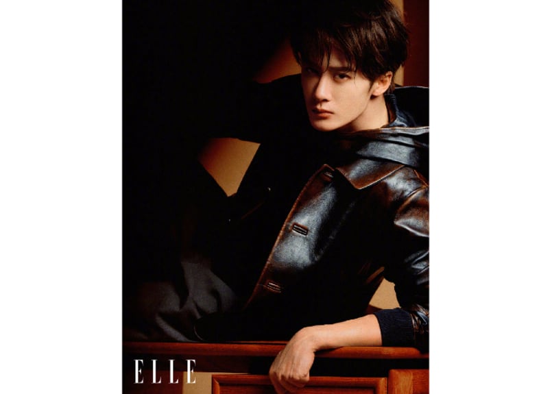 檀健次 タンジェンツー　超大判缶ポスター１２点セット 檀健次 タン・ジェンツー】ELLE世界时装之苑 2025年1月 | E'GA書店