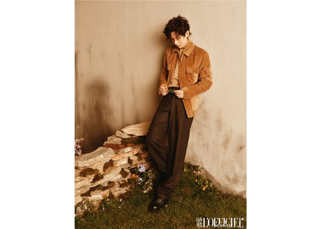 👆訳アリ値引き(画像あり)👆【成毅チョン・イー】时装L'OFFICIEL HOMMES 2024年12月 ※特典カード付き※
