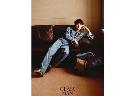 【周翊然ジョウ・イーラン】GLASS MAN　2024年冬季刊  ≪特典付き≫