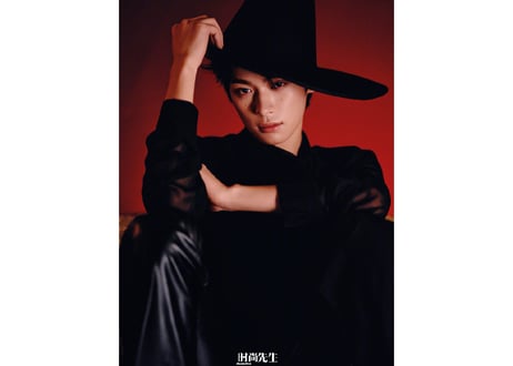 【梓渝】时尚先生Esquire 2025年10月