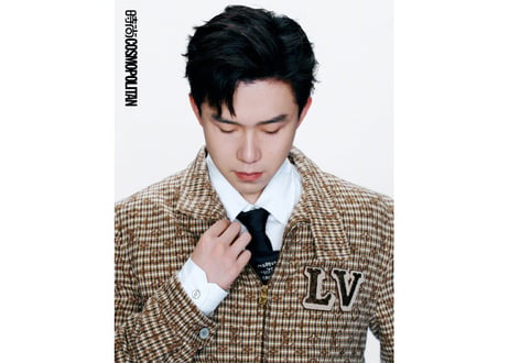 【王楚钦（王楚欽）】 时尚 COSMOPOLITAN 2024年11月　≪特典付き≫