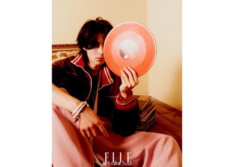【王鹤棣 ワンホーディー】ELLE 世界时装之苑 2025年9月