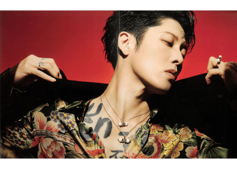 👆数量限定👆【MIYAVI】TRENDSHEALTH 2024年　※三つ折りポスター（両面）1枚付き！このポスターは厚みのある豪華版でおすすめです！
