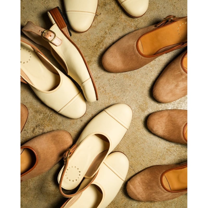 Post Production Ex. 白鞣しGoat Face Sandal | Muste
