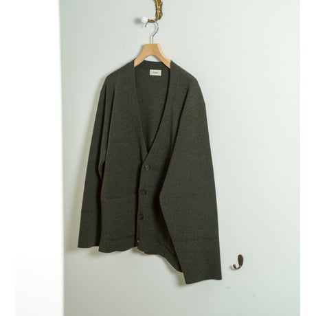 The CLASIK V NECK CARDIGAN
