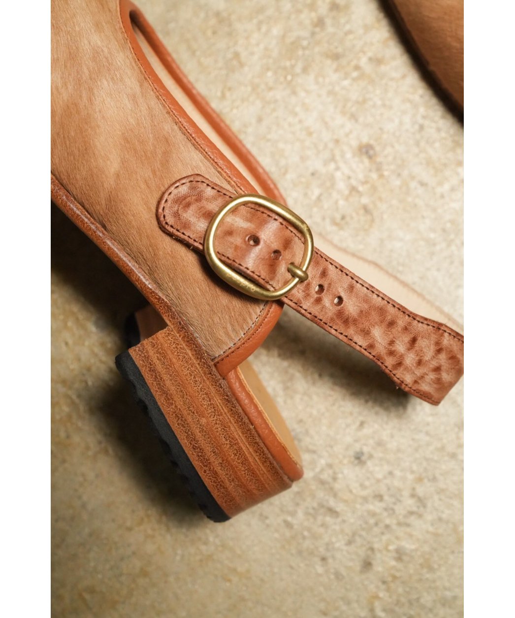 Post Production Ex. Hair Calf Face Sandal | Mus