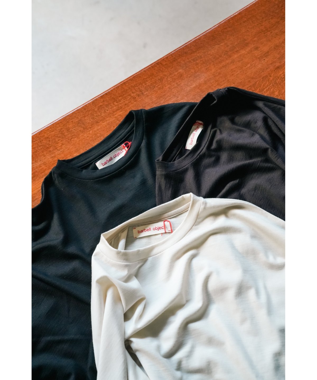 トップス barbell object s bo top (loose) / ecru barbell object / s bo top - loose(ECRU)通販サイト - 京都
