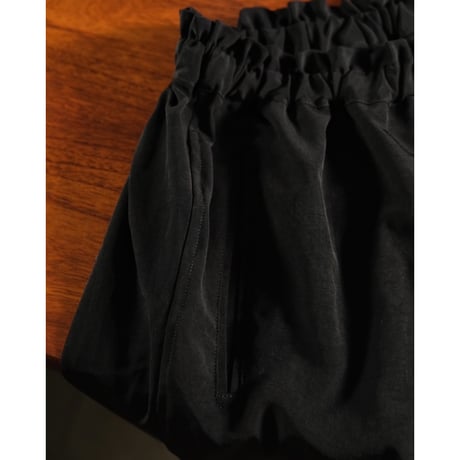 RAINMAKER DOUGI SHORTS "異収縮糸POLY-ACETATE"