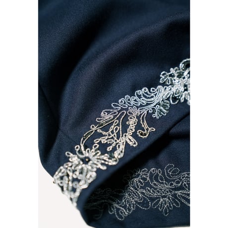 MAATEE&SONS Ex. 裾刺繍 SHORT TROUSER  "和製Tonik Wool"