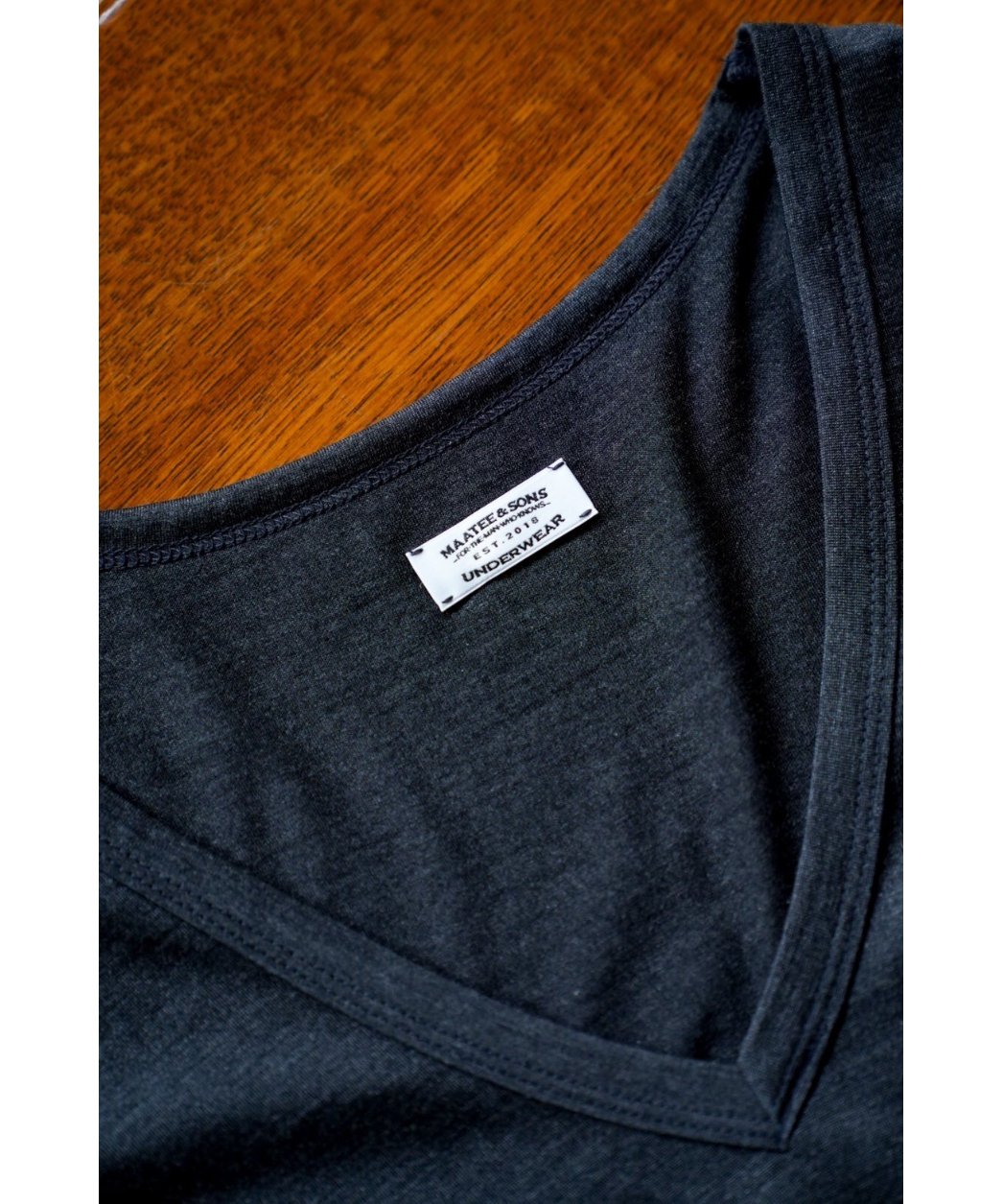 MAATEE & SONS silk V neck Tee 柿の葉別注 MAATEE&SONS マーティーアンドサンズ 柿乃葉 別注 Ex Washable Silk V