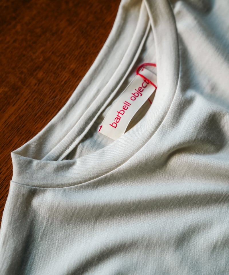 トップス barbell object s bo top (loose) / ecru barbell object 「bo-04cn03 s bo top (loose) / ecru」 – SISTER