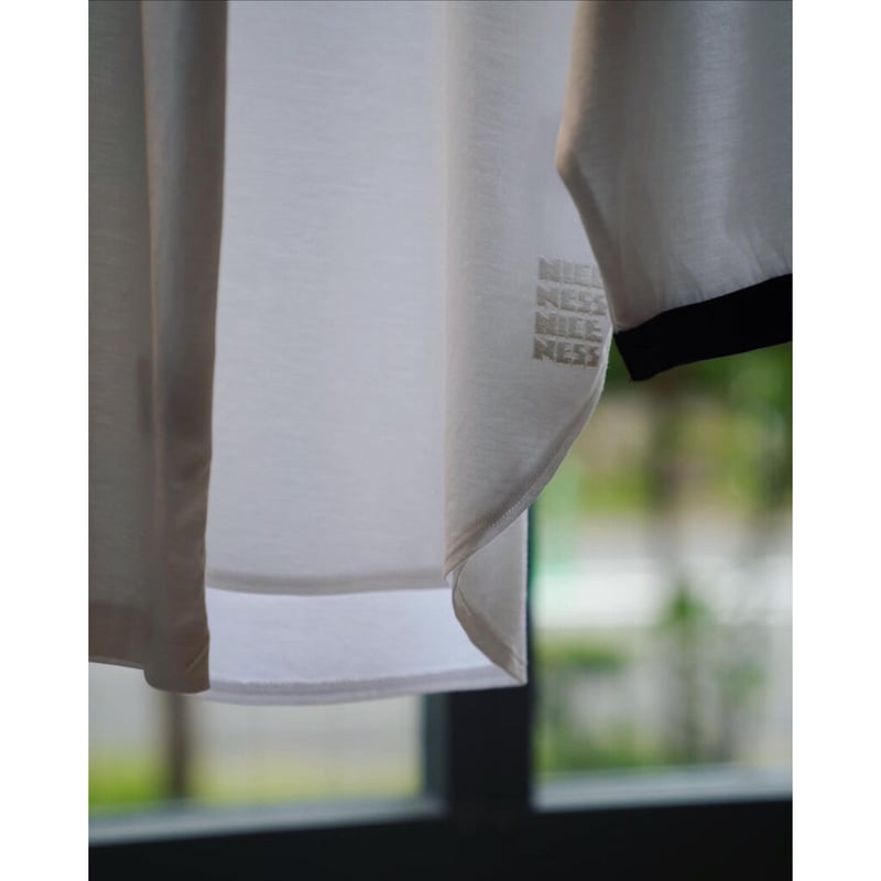 NICENESS Ex. M.FARINAS | MusterWerk