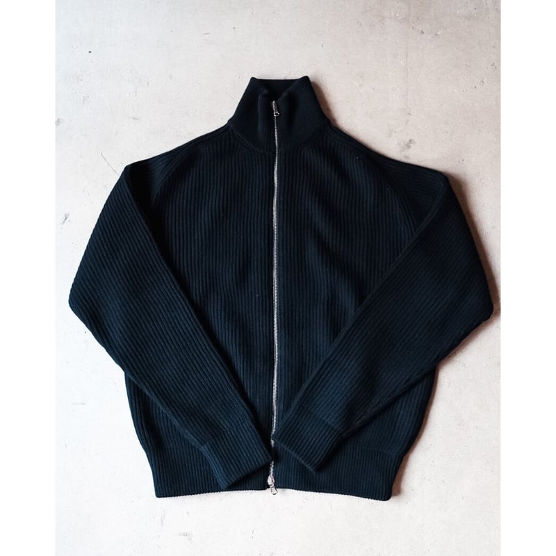 The CLASIK ALASHAN CASHMERE SADLE ZIP CARDIGAN